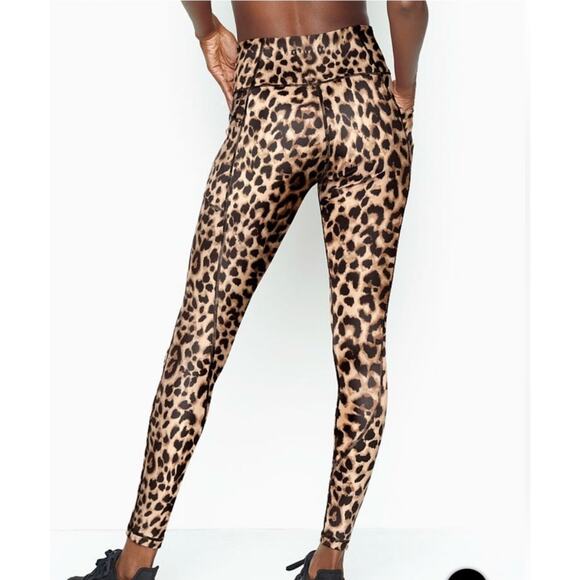Victoria's Secret Incredible Essential Leopard Leggings Size 16 - Picture 2 of 7